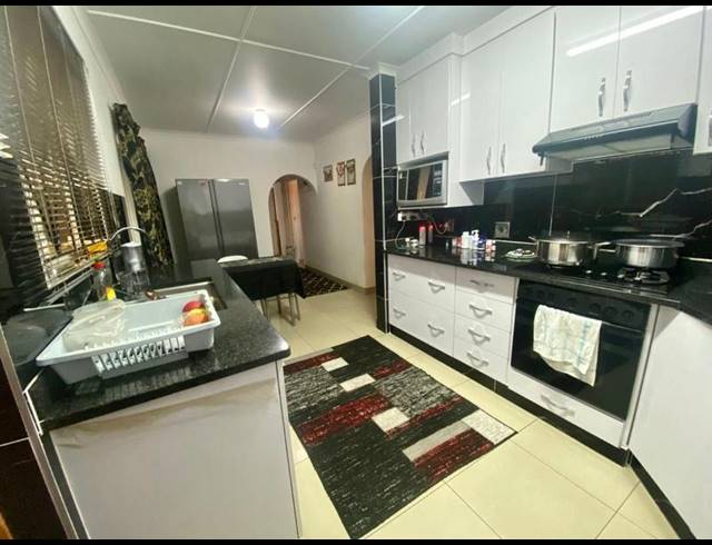 4 BEDROOM HOUSE FOR SALE IN ORIENT HEIGHTS